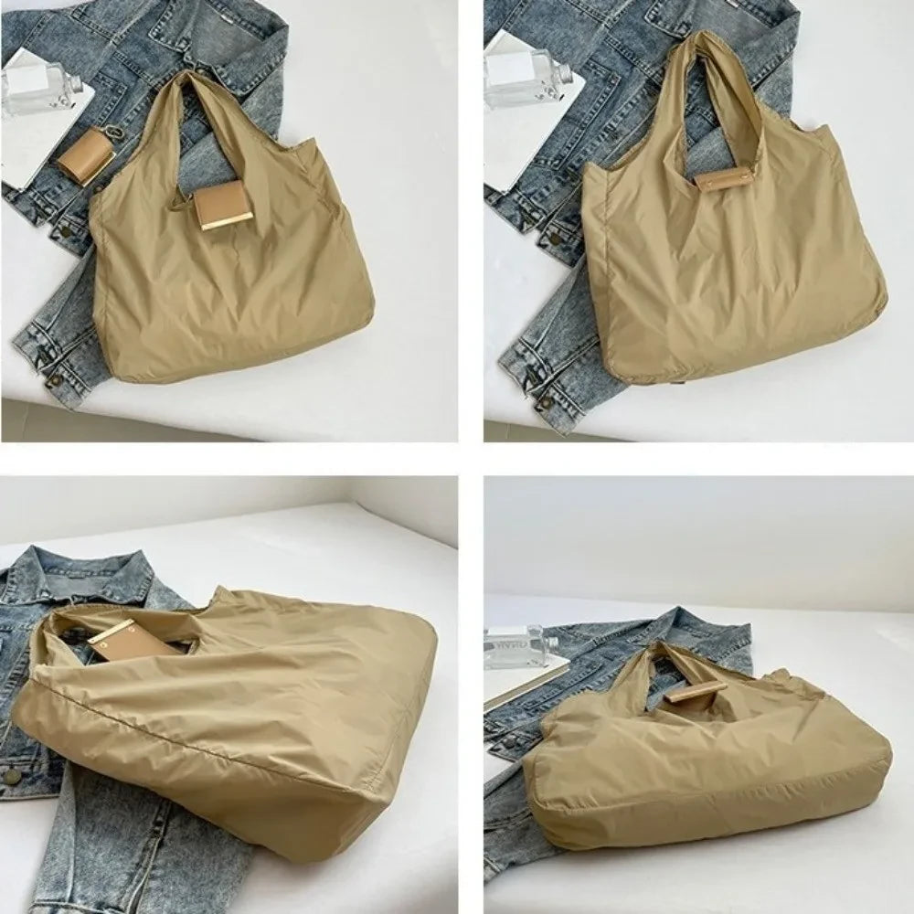 Bolsa de compras plegable con llavero